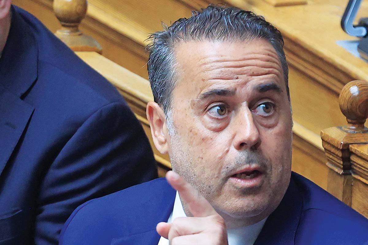 Σταύρος Παπασταύρου σε ρόλο «Νικηταρά»