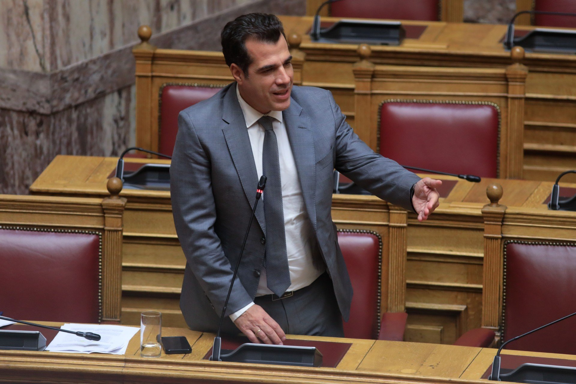 Παραδοχή Πλεύρη: Οι αλλαγές στην μεταναστευτική πολιτική έγιναν λόγω ΗΠΑ και Γερμανίας! (βίντεο)