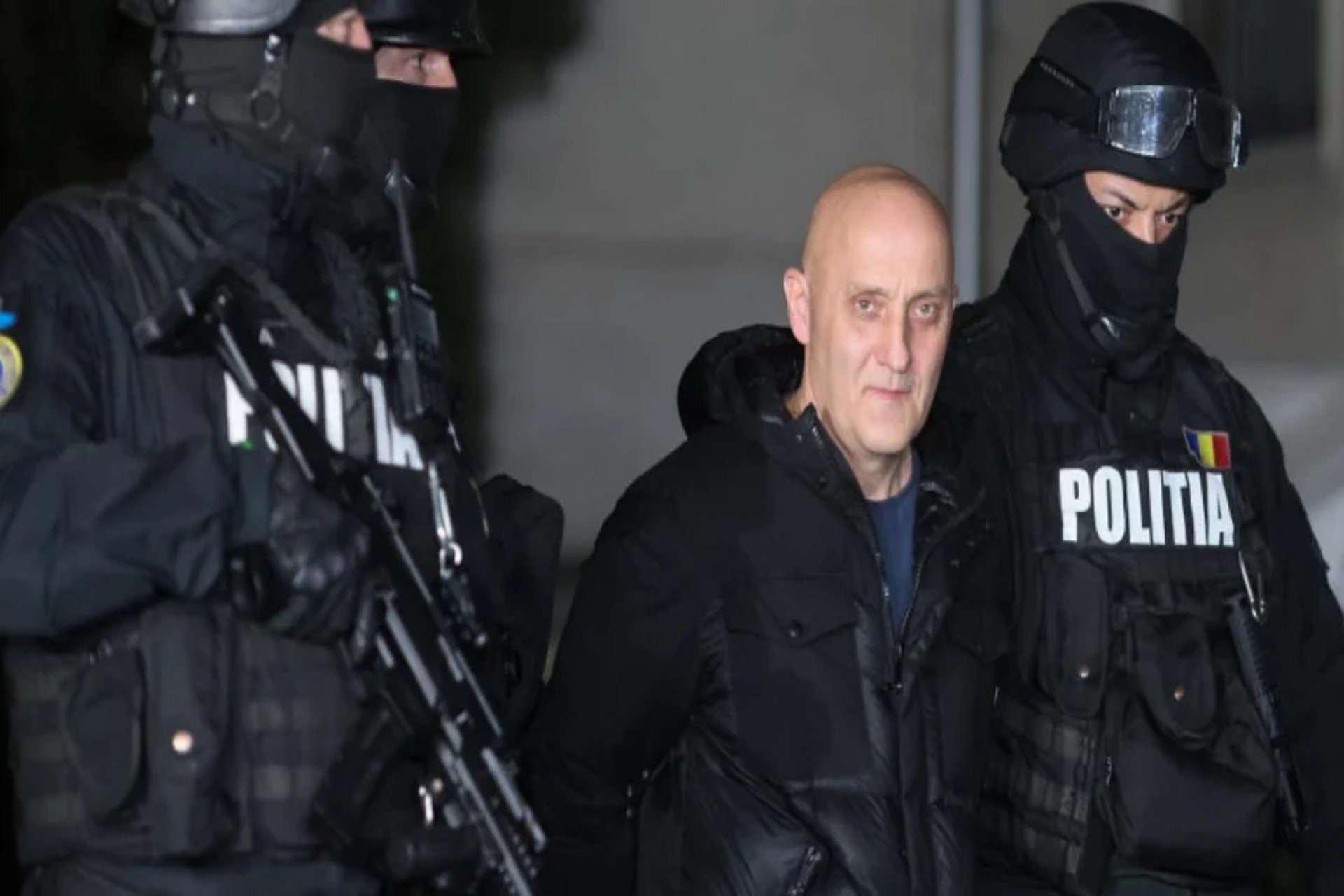 Συνελήφθη ο Πότρα για απόπειρα πραξικοπήματος στη Ρουμανία: Οι δεσμοί με τη Μόσχα και τον γαλλικό Στρατό