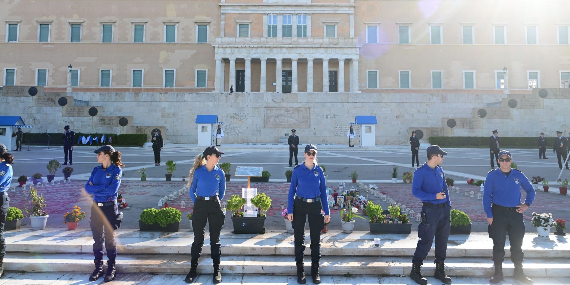 Αυξημένα μέτρα ασφαλείας για την 28η Οκτωβρίου στο Σύνταγμα – Εθνική επέτειος σε καθεστώς… επιτήρησης
