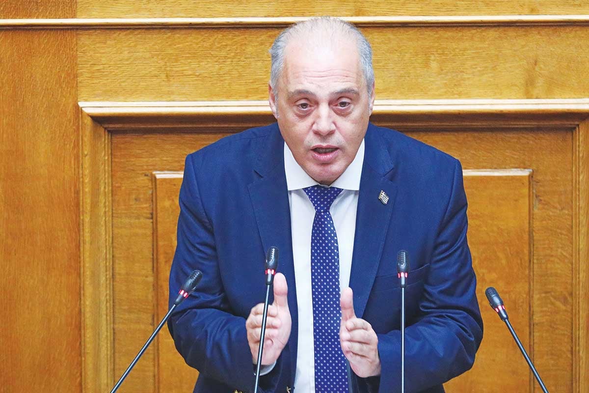 Ο Βελόπουλος παίζει με τον τρόπο του στα εσωκομματικά της Ν.Δ.