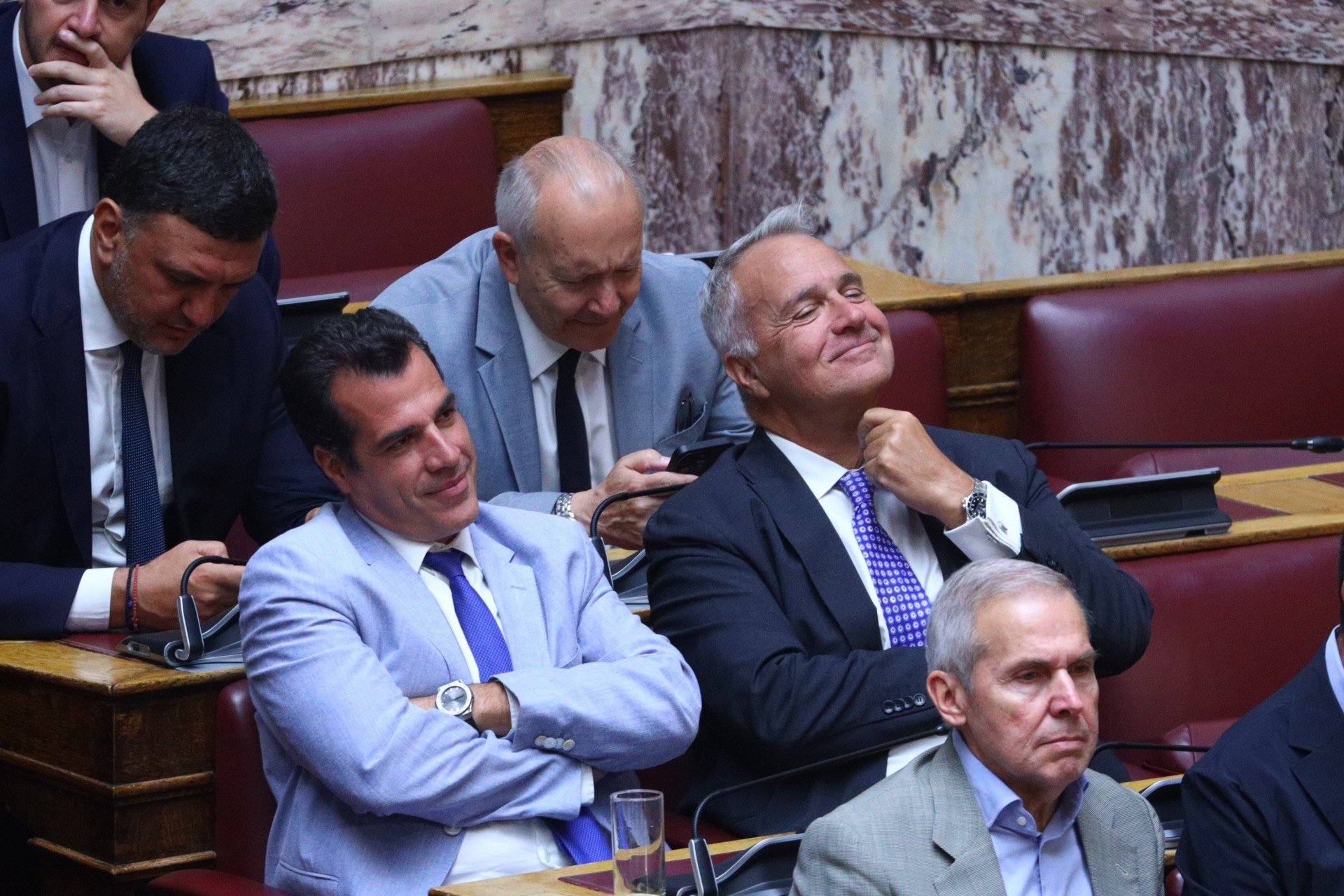 Αστείες δικαιολογίες από πηγές της ΝΔ: Η «μήτρα» του προβλήματος του ΟΠΕΚΕΠΕ είναι… τα Κέντρα Υποβολής Δηλώσεων!