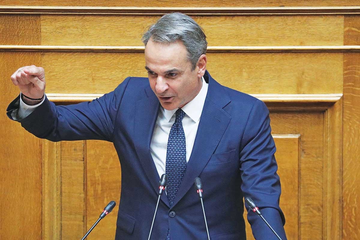 Κρεσέντο αλαζονείας Μητσοτάκη για τα Εθνικά