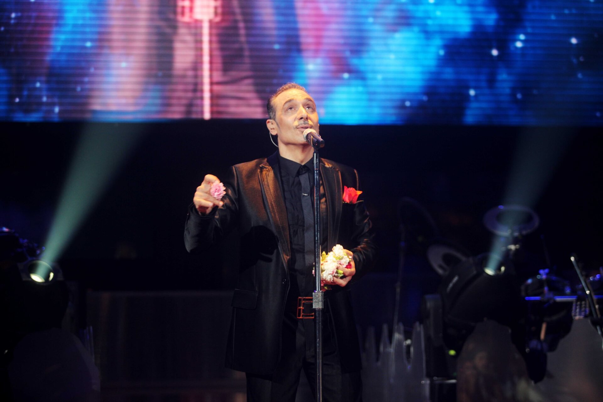 Θρήνος για τον Νότη Σφακιανάκη: Πέθανε η σύζυγός του Κίλι ανήμερα των γενεθλίων του