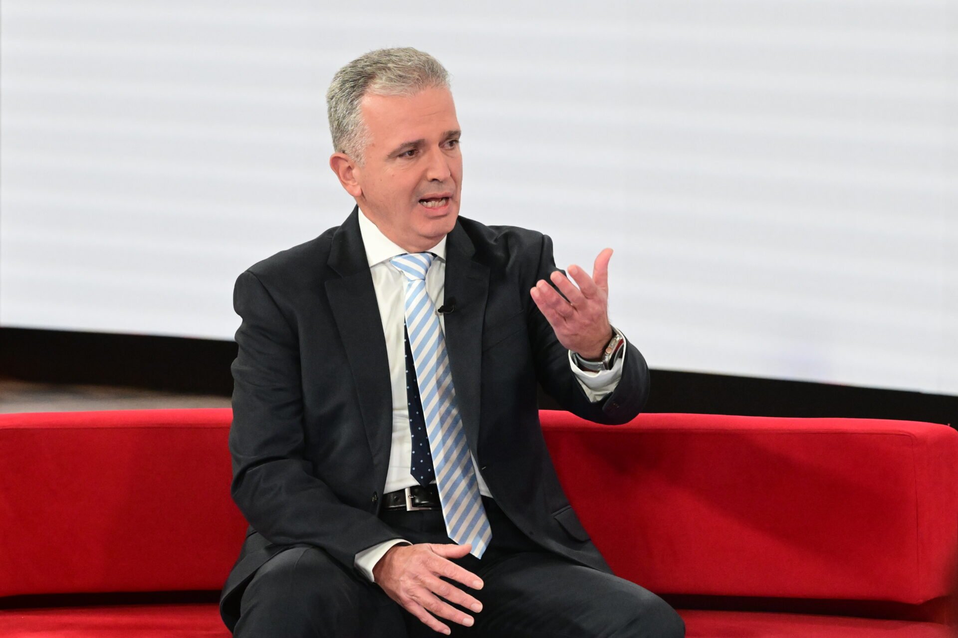 Αποκάλυψη για το πάρτι στα ΕΛ.ΤΑ.: Ο Σκλήκας διπλασίασε σε έξι μήνες τον μισθό του από 7.374 σε 13.417 ευρώ