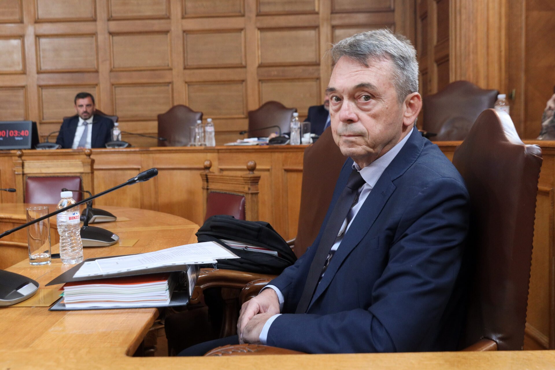 Ο Βάρρας διαψεύδει Βορίδη και τον καρφώνει για σκοπιμότητες – Φουντώνει ο «γαλάζιος» εμφύλιος για τον ΟΠΕΚΕΠΕ