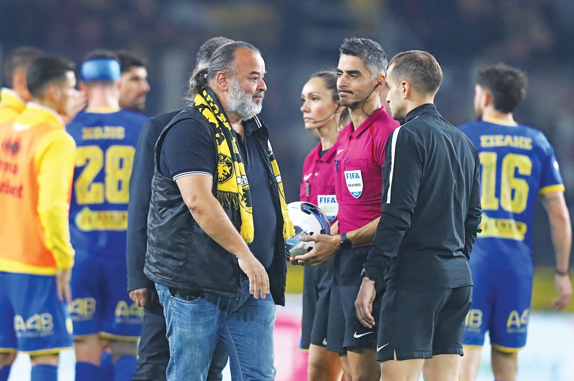 Κόντρα σε όλους η ΑΕΚ: Σοβαρά παράπονα από την αντιμετώπιση των διαιτητών, αλλά δεν το βάζει κάτω