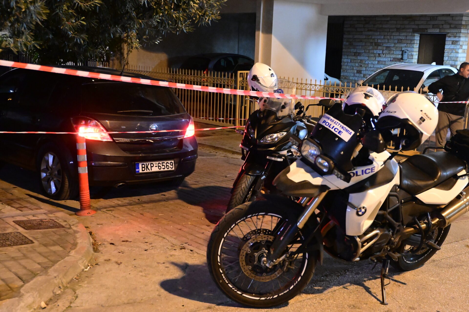 Άγιος Δημήτριος: Σεσημασμένη σπείρα πίσω από την άγρια καταδίωξη και τον τραυματισμό αστυνομικών