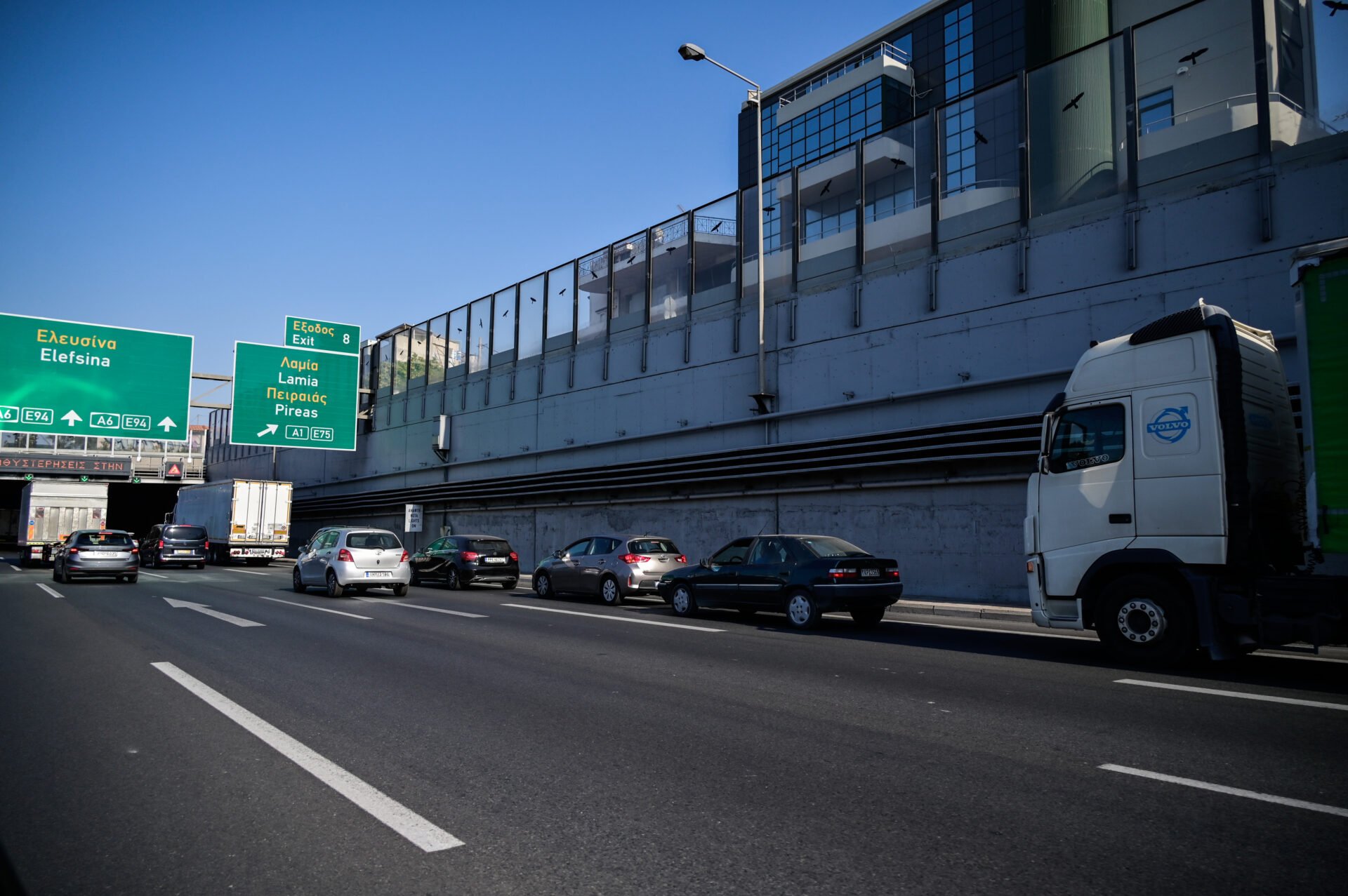 Αττική Οδός: 56χρονος οδηγούσε με όπισθεν στη ΛΕΑ για περισσότερο από 1,5 χιλιόμετρο!