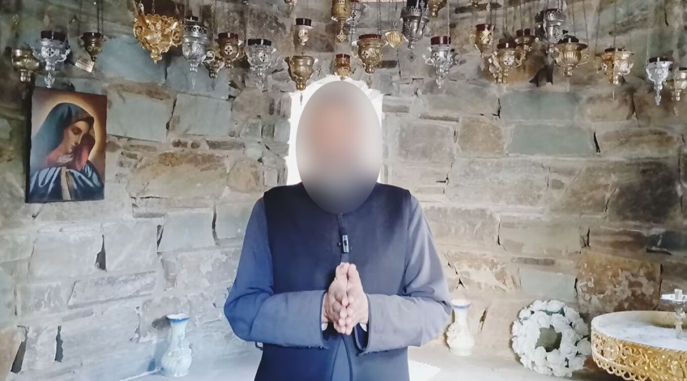 Φίρμα στο YouTube και πρώην μοντέλο ο ρασοφόρος με την βαλίτσα γεμάτη κοκαΐνη – Μέλος μεγάλου κυκλώματος διακίνησης