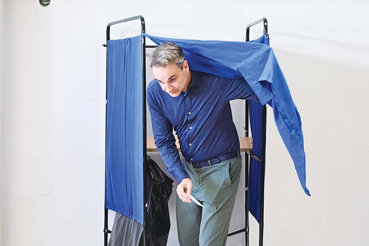 Γρίφος οι επόμενες εκλογές – Η κατάρρευση Μητσοτάκη και το αίνιγμα Σαμαρά και Τσίπρα