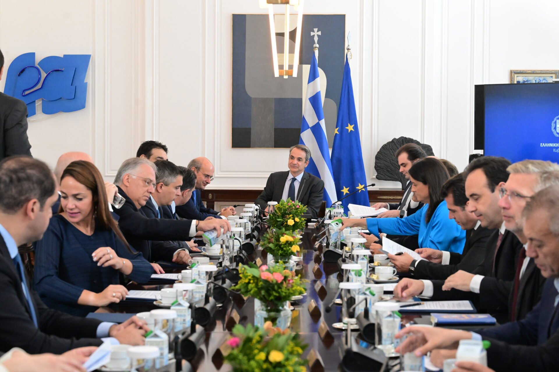 Αξιος συνεχιστής της τρόικας ο Μητσοτάκης