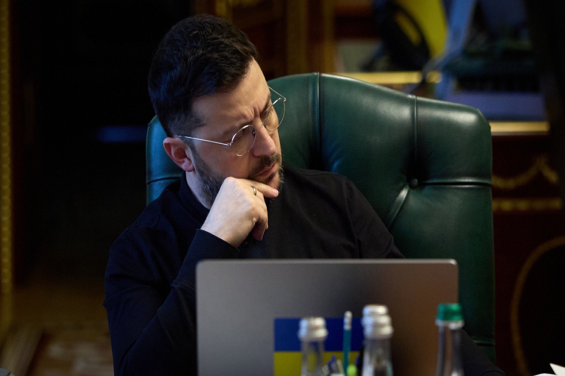 Ουμέροφ: Η Ουκρανία έχει συμφωνήσει με τα βασικά σημεία της πρότασης Τραμπ! – Επιβεβαίωνει και το CBS (βίντεο)