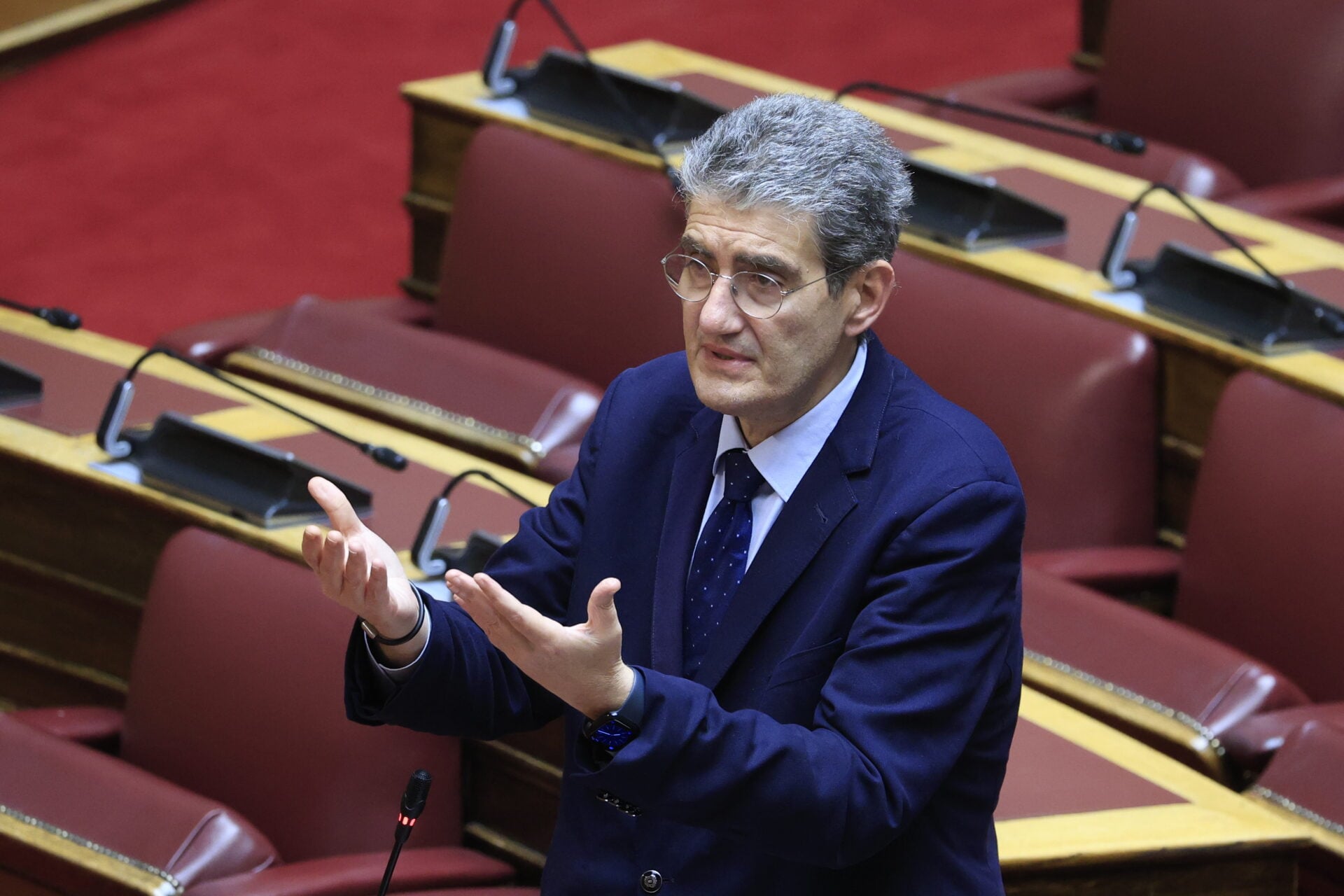 Kαβγάς on air Βούλτεψη – Γιαννούλη για τις χειμερινές διακοπές Μητσοτάκη – Αποχώρησε ο βουλευτής του ΣΥΡΙΖΑ (βίντεο)