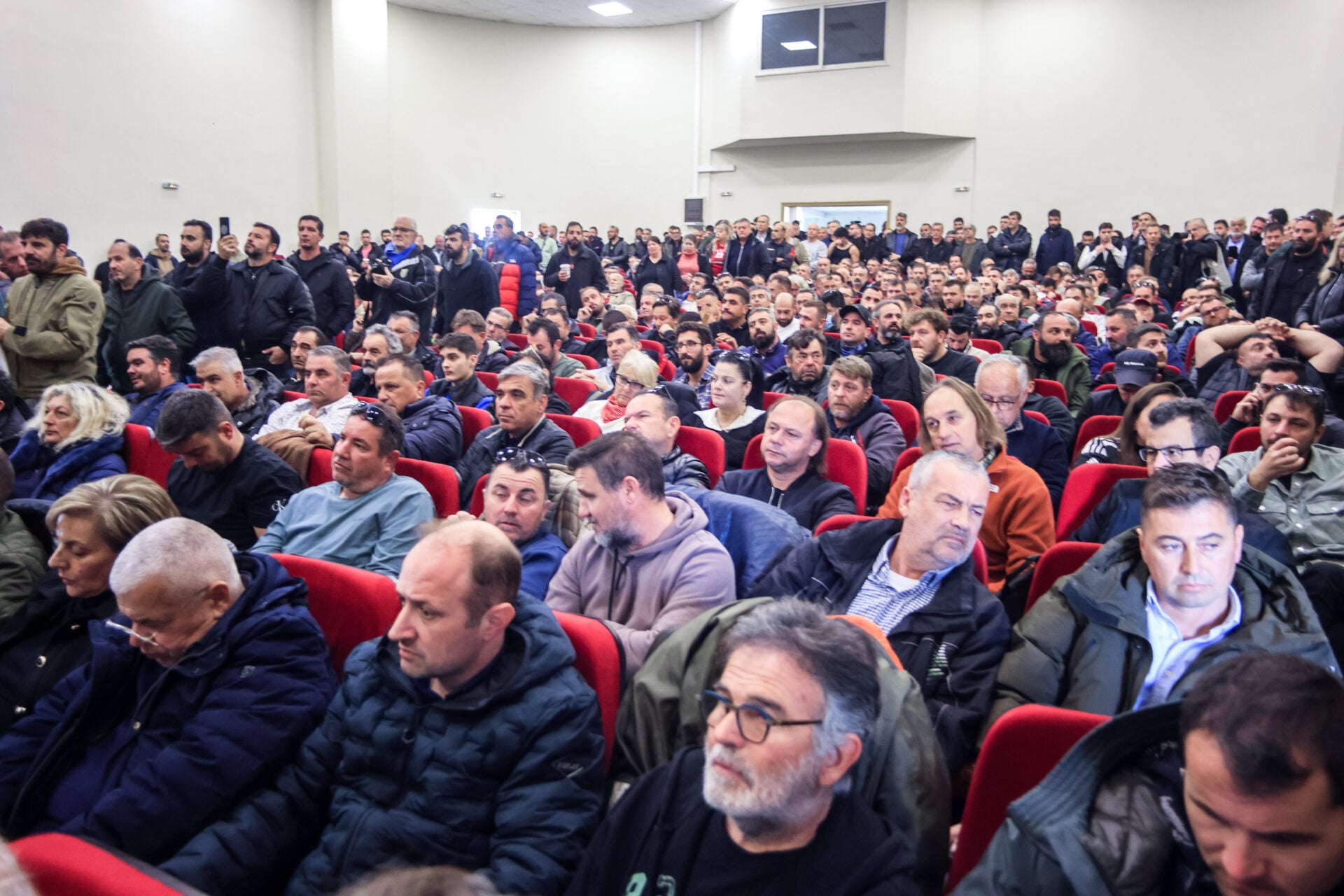 «Έπαιξε και έχασε» ο Μητσοτάκης: Του έριξαν «πόρτα» οι αγρότες – Δεν πάνε στο Μαξίμου, κλιμακώνουν και ετοιμάζουν λίστα με αιτήματα (βίντεο)