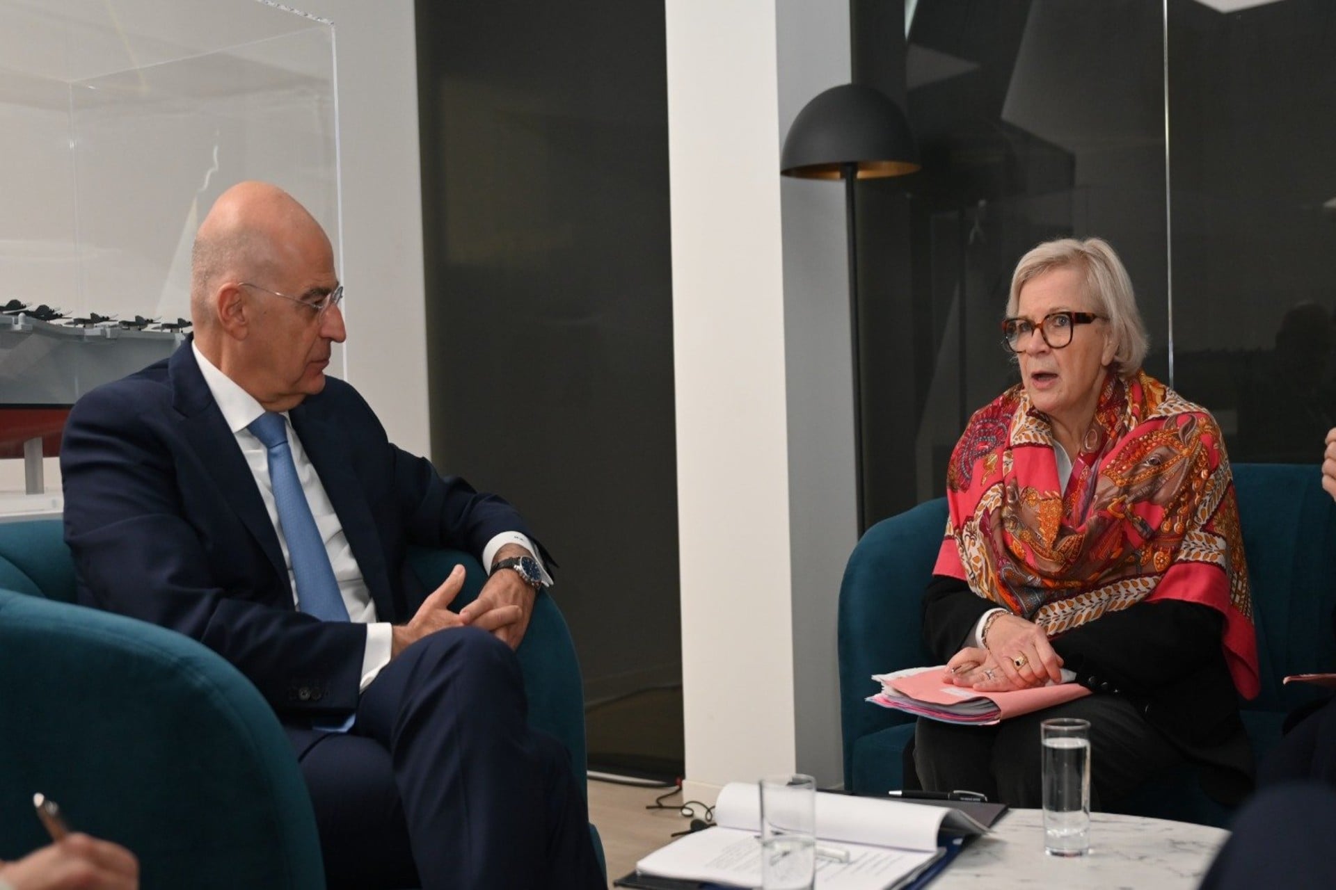 Αποκάλυψη Δένδια: Ξεκινoύν διαπραγματεύσεις για την ανανέωση της Στρατηγικής Εταιρικής Σχέσης Ελλάδας-Γαλλίας