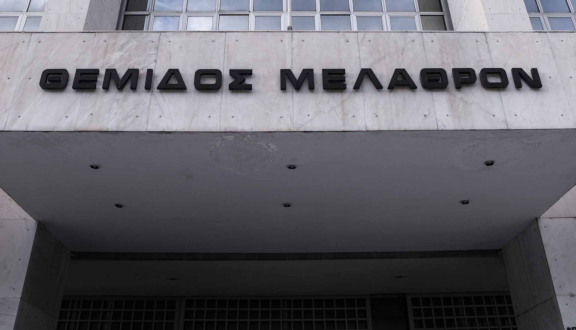 Τούτη η στάνη τέτοιο τυρί βγάζει