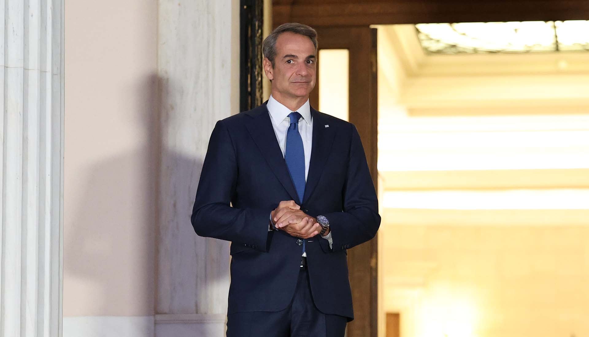 Μητσοτάκης σε παράκρουση: Με την είσοδο του 2026 οδηγείται προς την έξοδο