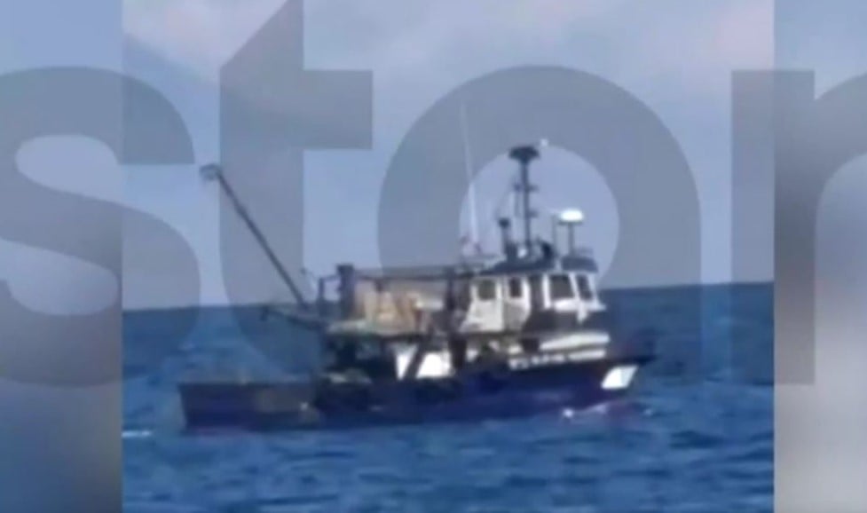 Πρόκληση Τούρκων ψαράδων σε ελληνικά χωρικά ύδατα στο Αγαθονήσι – ΒΙΝΤΕΟ