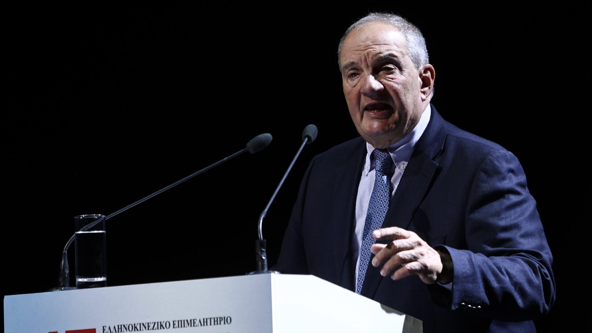 Νέο μήνυμα Καραμανλή σε Μητσοτάκη: «Οφείλουμε να είμαστε ιδιαίτερα ευαίσθητοι και δεκτικοί απέναντι στους Έλληνες αγρότες και κτηνοτρόφους»