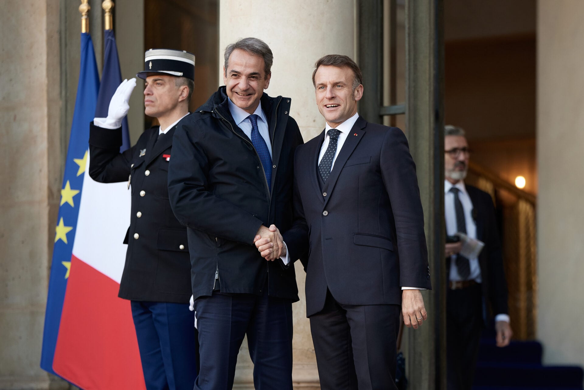 «Συμμαχία των Προθύμων»: Αποφάσισε την αποστολή «πολυεθνικής δύναμης» στην Ουκρανία με ρήτρα επέμβασης των ΗΠΑ – Ποιοι στέλνουν δυνάμεις (βίντεο)