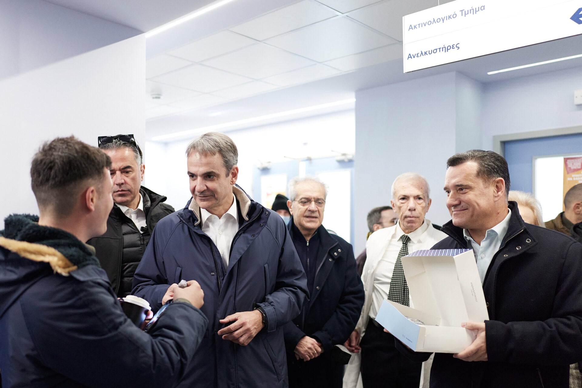 Ο Άδωνις έχει κάνει τα ψέματα εργαλείο πολιτικής