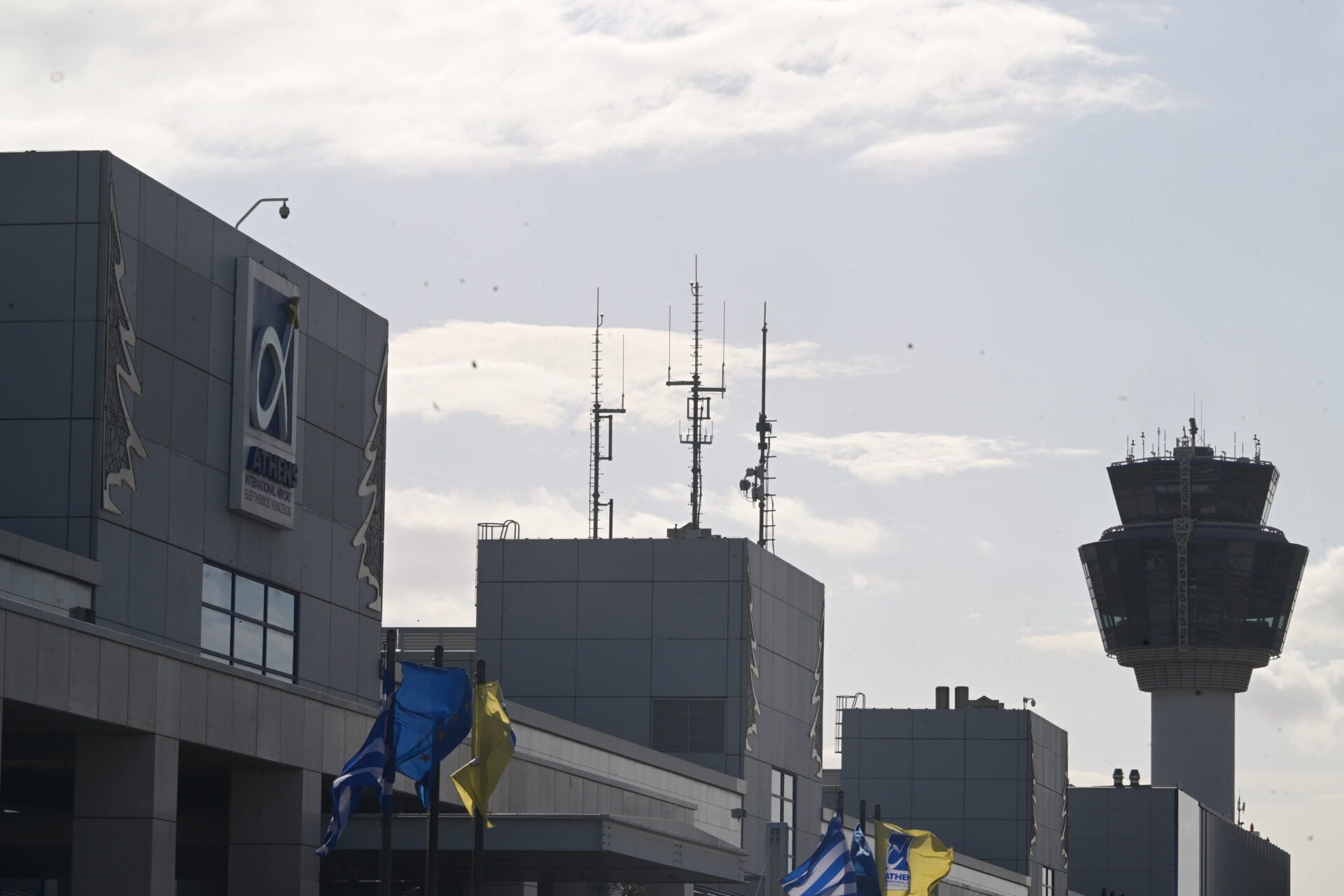 Καταπέλτης η Κομισιόν: «Η Ελλάδα δεν έχει ζητήσει βοήθεια για το μπλακ άουτ στο FIR Αθηνών»