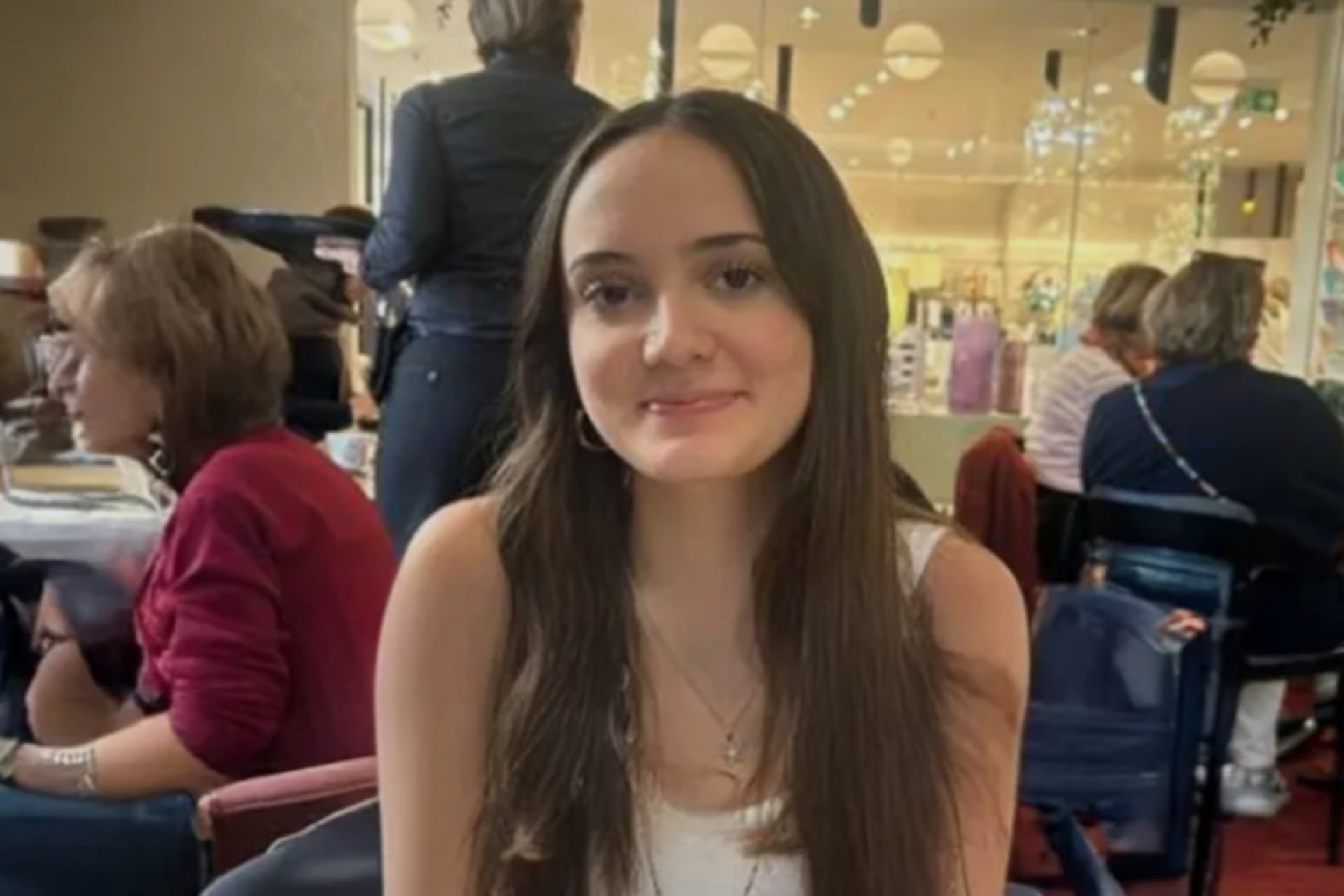 Tαυτοποιήθηκε η σορός της 15χρονης Αλίκης Καλλέργη στο Κραν Μοντανά – Οι αναρτήσεις του πατέρα και του αδερφού της