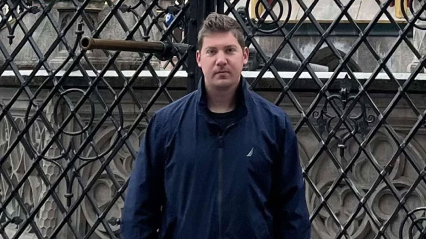 Άφαντος επί ένα μήνα ο 33χρονος γιατρός: «Παραμένω στα Χανιά μέχρι να βρω το παιδί μου», λέει η μητέρα του