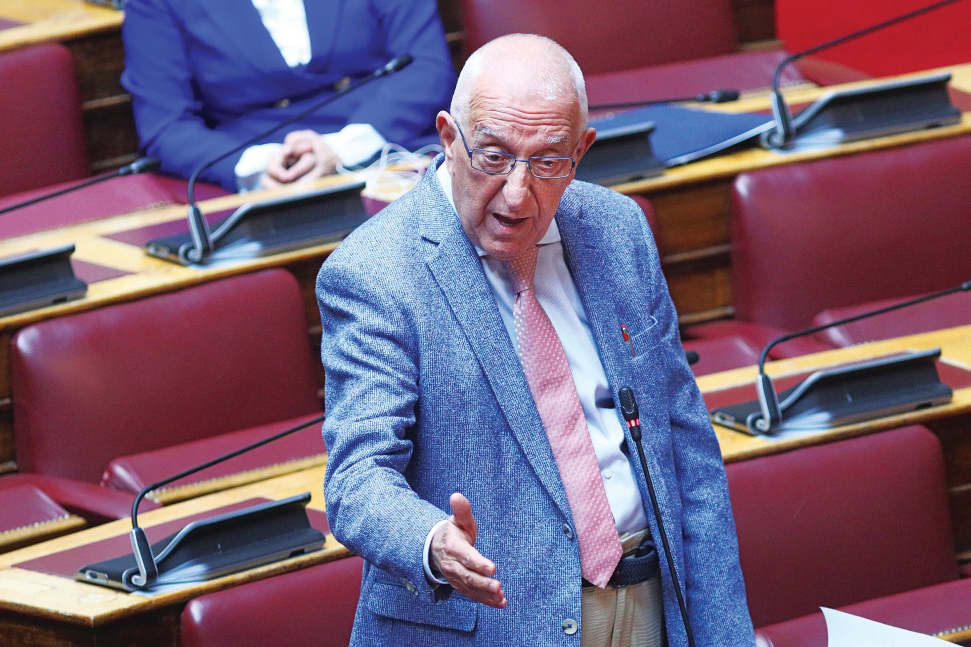 Ωμός εκβιασμός για τις ανεξάρτητες Αρχές – Νέο δόγμα κοινοβουλευτικής εκτροπής Κακλαμάνη – Μαξίμου