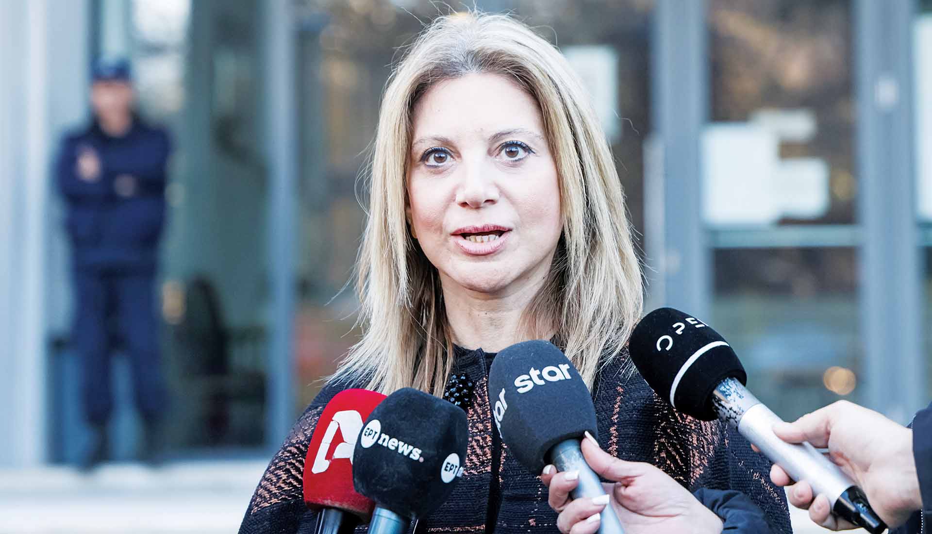 Η κυβέρνηση τρέμει την Καρυστιανού