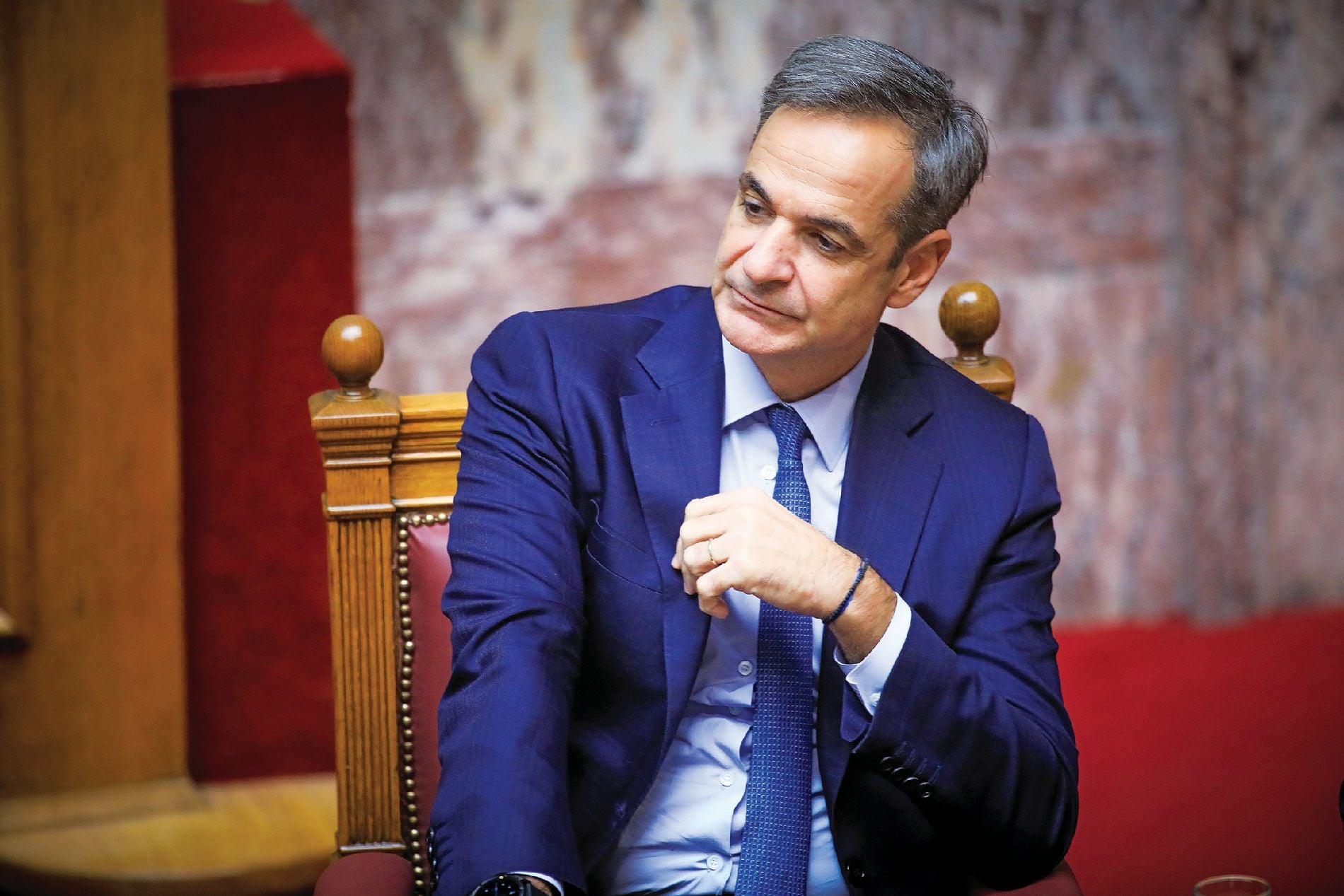 Πώς ανατρέπονται οι τύραννοι, πώς διαλύεται η έννομη τάξη