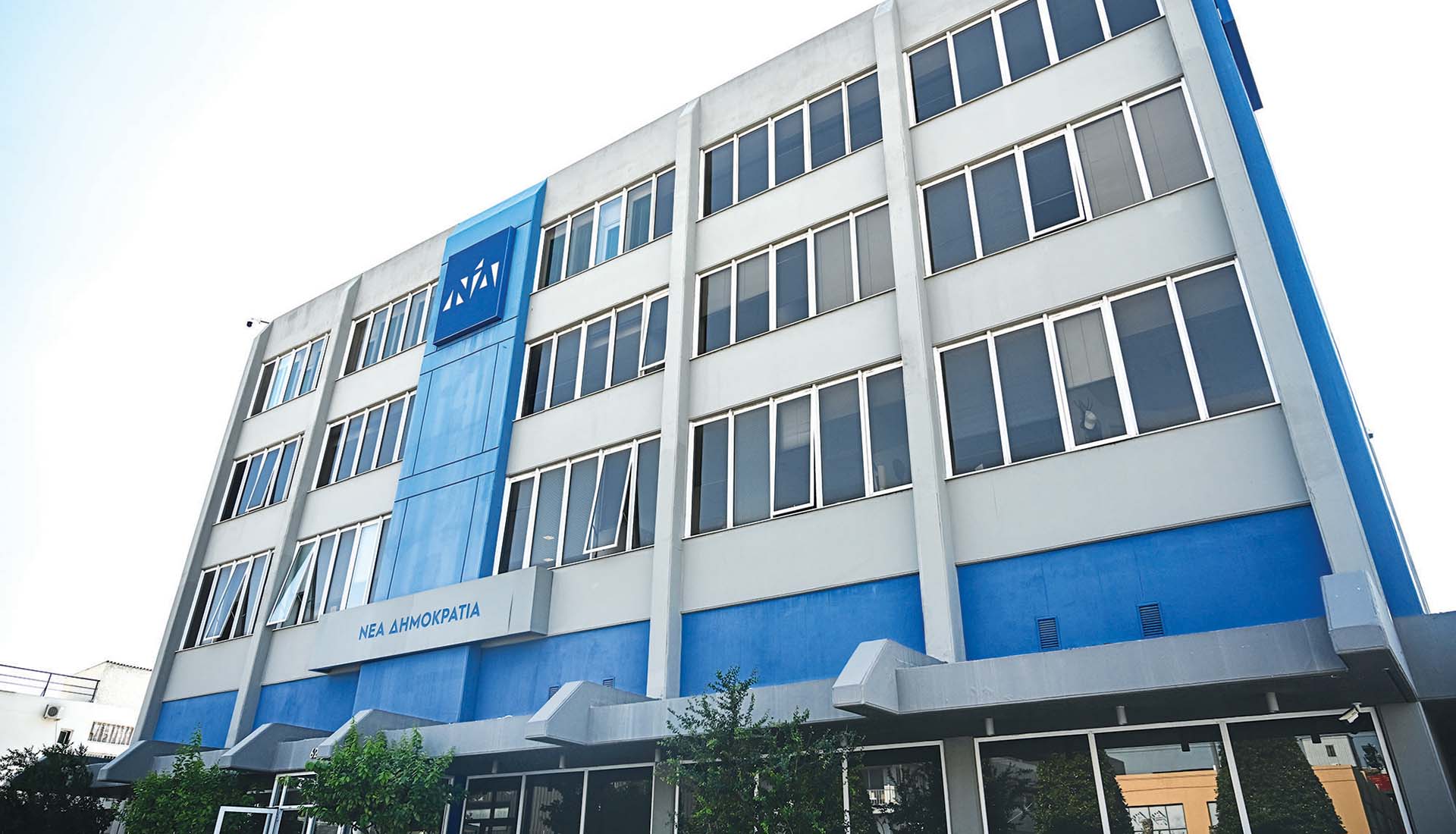 Από τα μπλόκα της ζωής στην καθημερινή αγανάκτηση