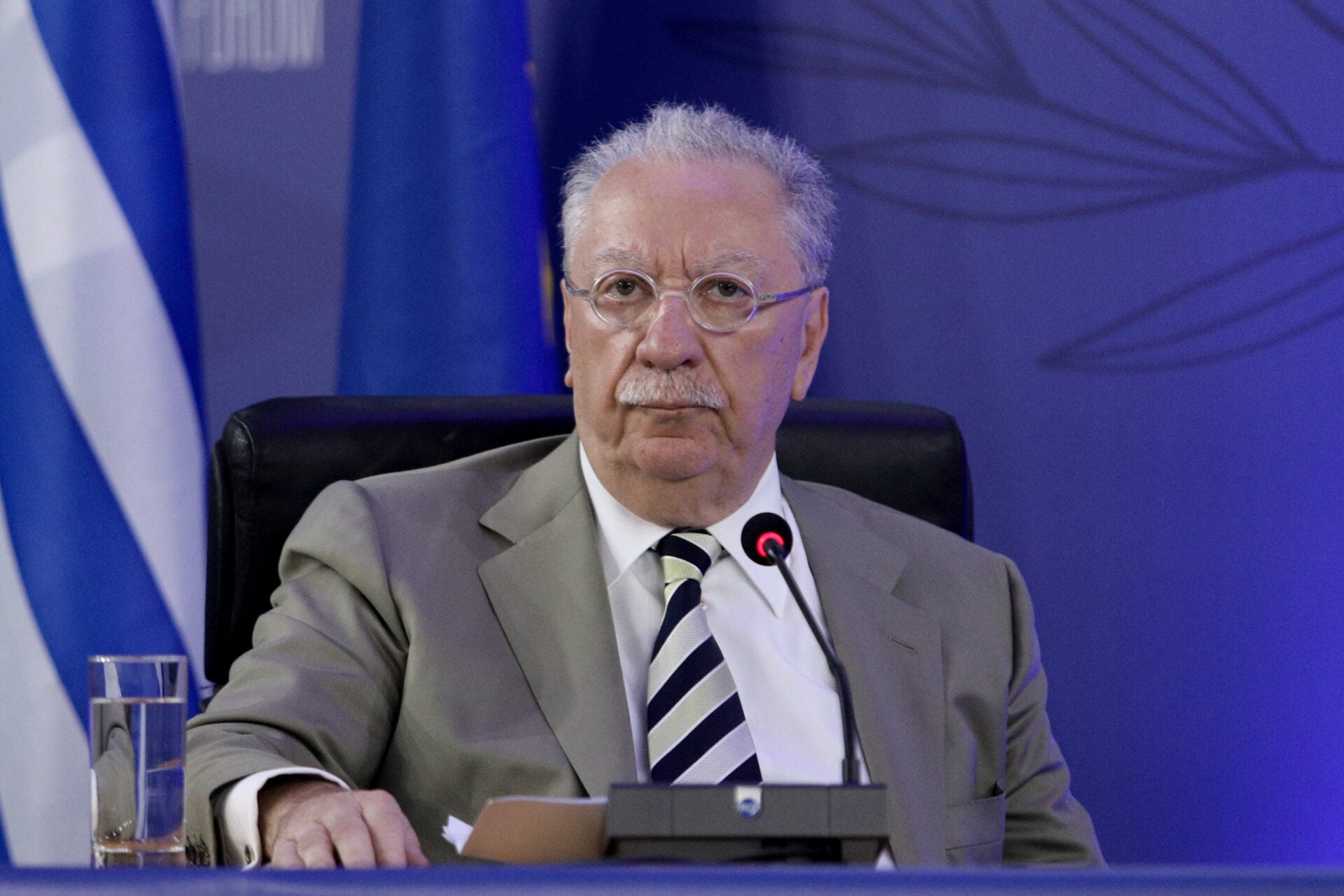 Σάλλας: Τα μπλόκα είναι πρόβλημα πολιτικής ευθύνης