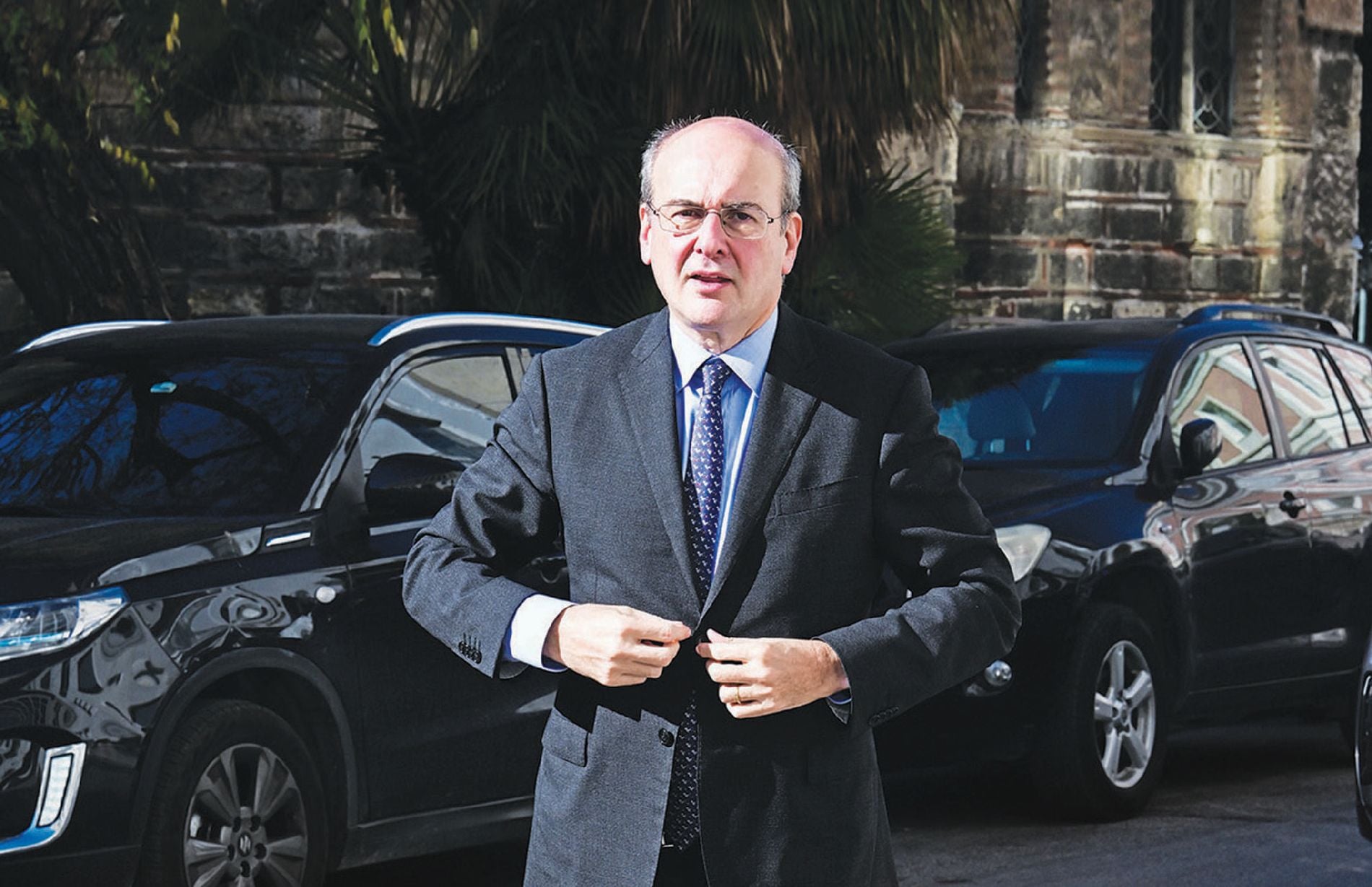 Ρεσιτάλ παροχολογίας με άρωμα εκλογών!