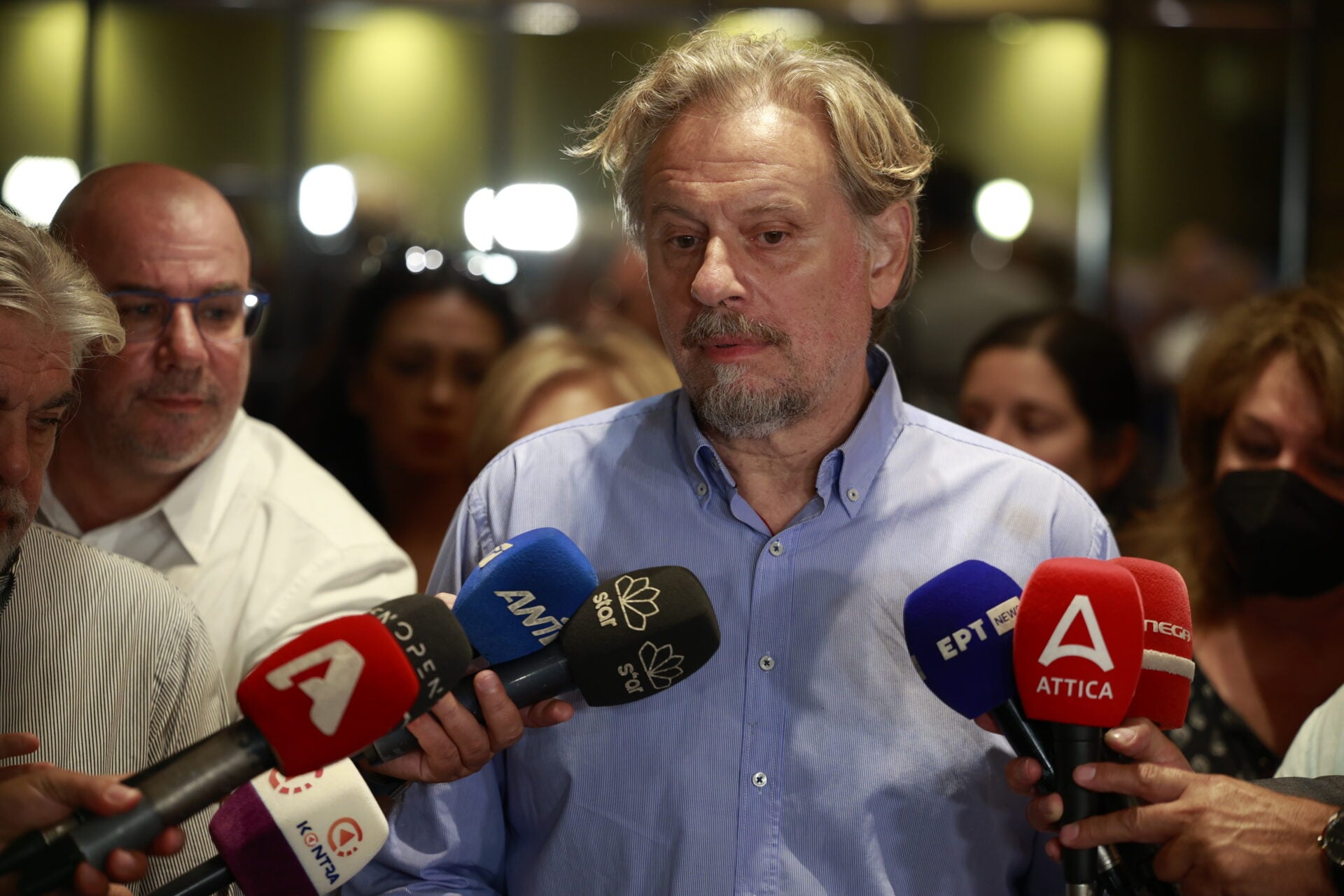 Νέα φορτούνα στο Κίνημα Δημοκρατίας: Ο Κασσελάκης διέγραψε τον Θανάση Οικονόμου μετά την ανάρτηση για τα «γίδια και τον Ραμίζ Αλία»