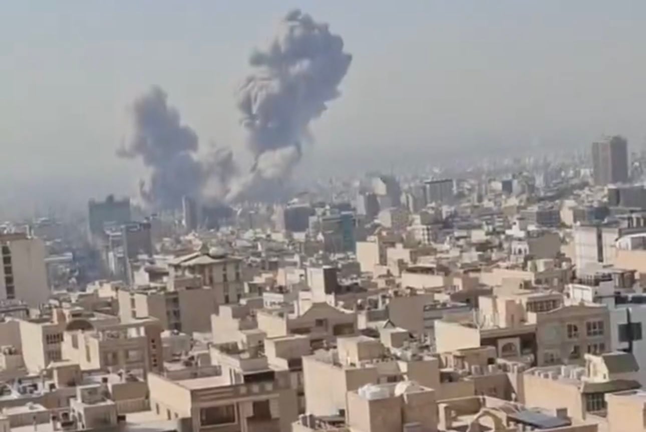 Ο Τραμπ ανακοίνωσε την συμμετοχή των ΗΠΑ στον πόλεμο Ισραηλ-Ιράν: Κοινή στρατιωτική επιχείρηση Ισραήλ με ΗΠΑ – Διαρκής Ενημέρωση και Live βίντεο