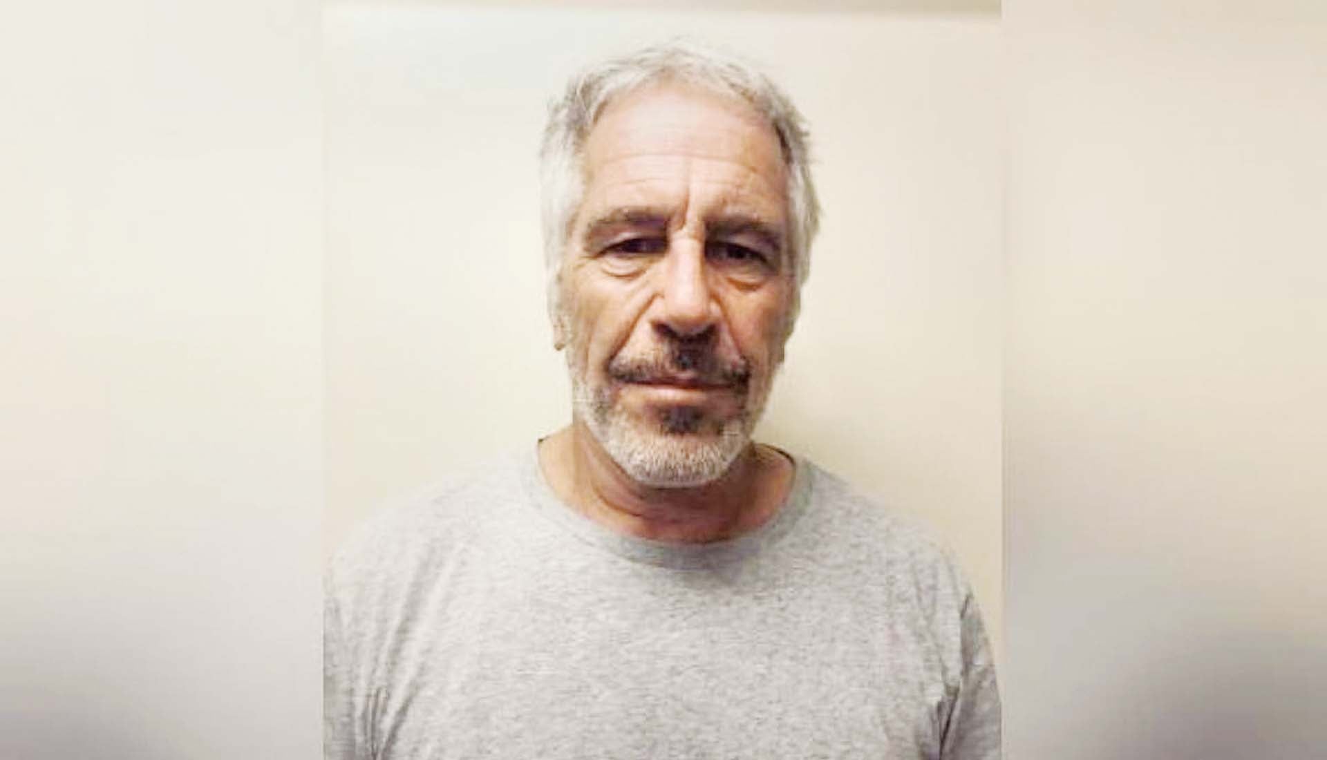 Χρονικό μιας κανονικότητας που δεν ήταν ποτέ κανονική