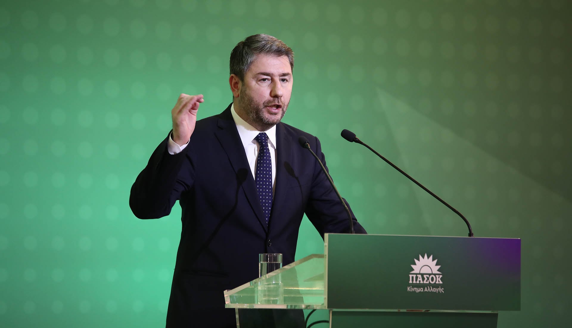 Πιέζουν τον Ανδρουλάκη να πει «όχι» στη Νέα Δημοκρατία