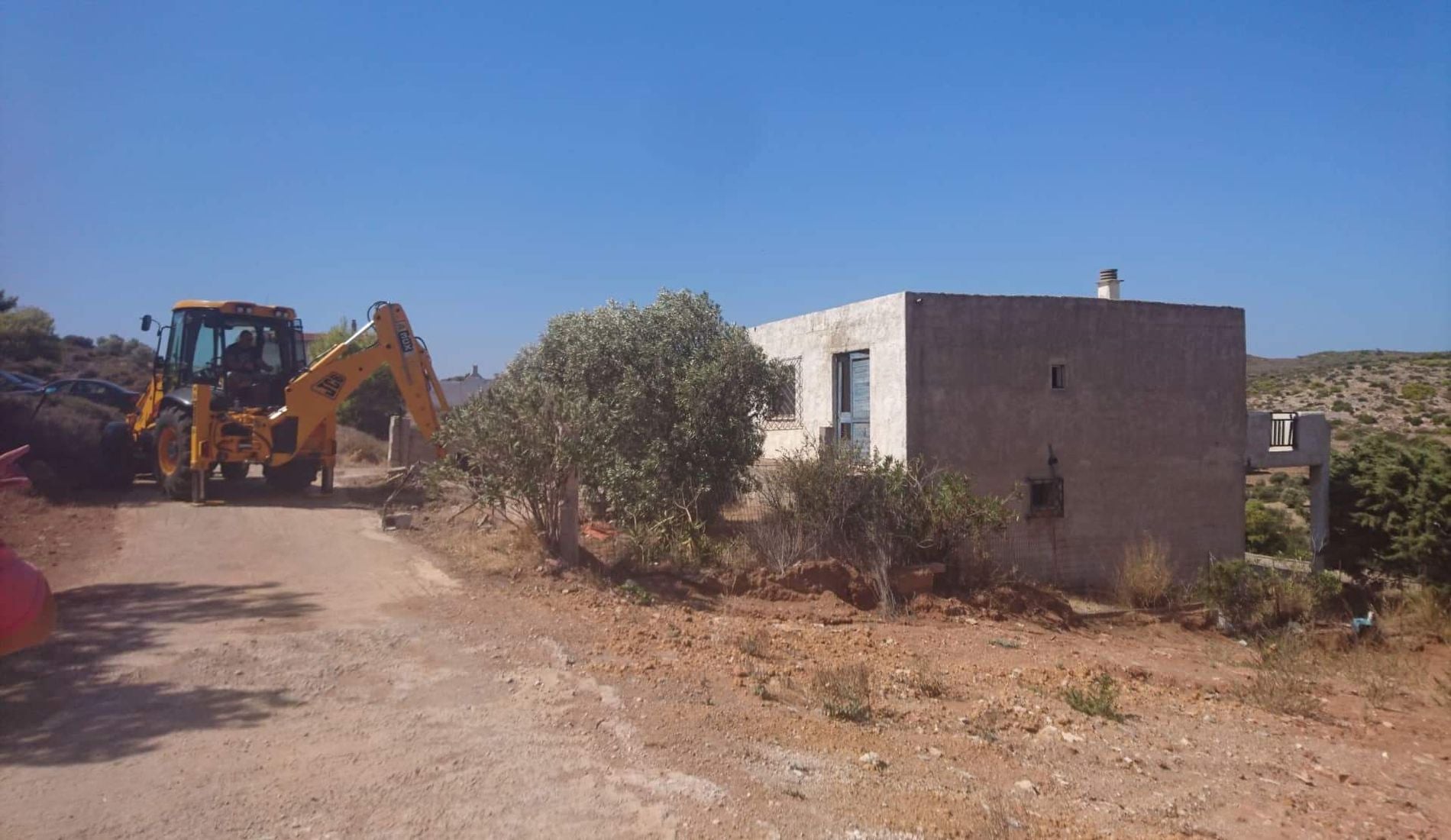 Νέες κυρώσεις και πρόστιμα για αυθαίρετα και ημιυπαίθριους χώρους