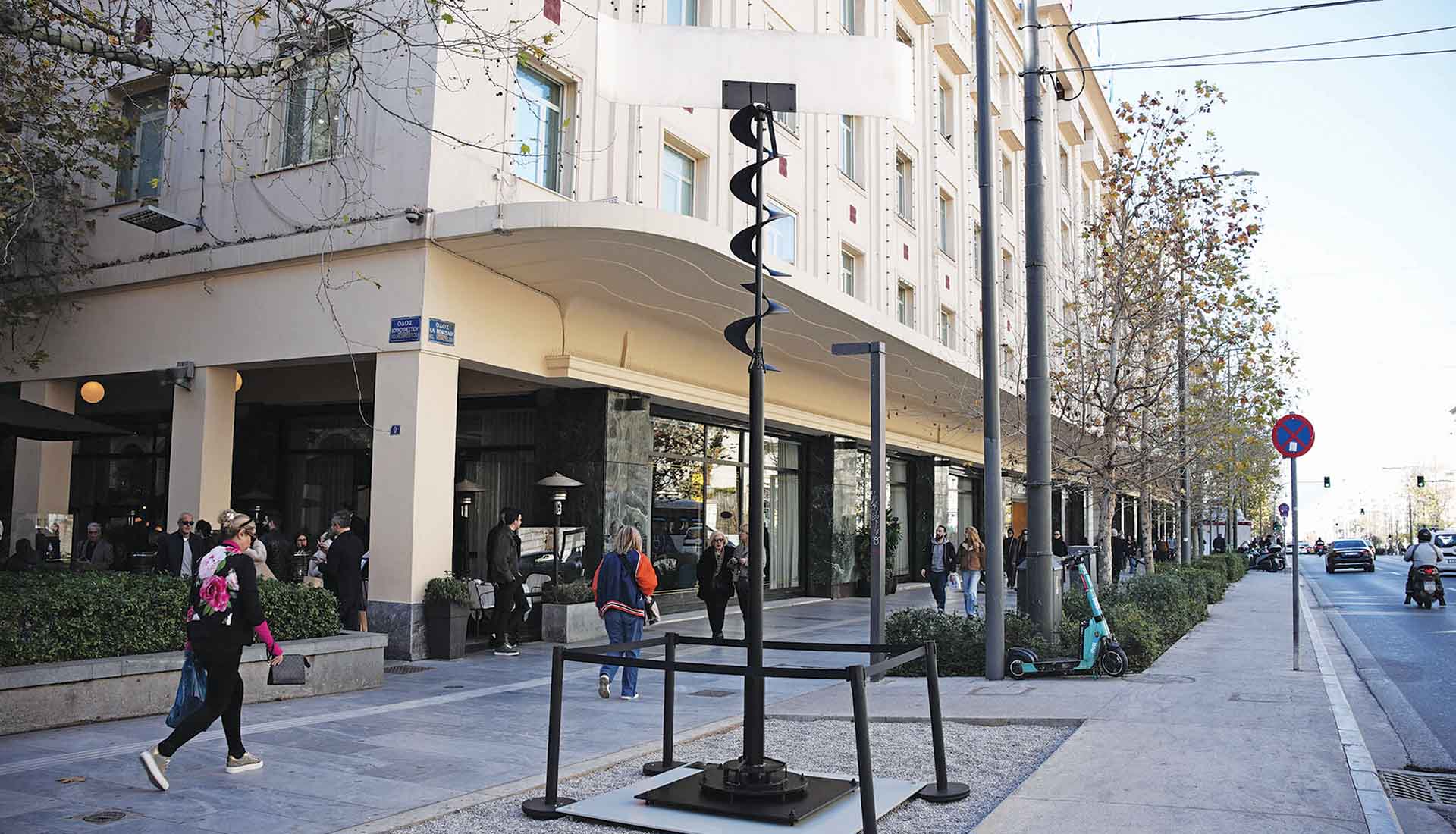 Ο Χάρης Δούκας, το τιρμπουσόν, η τέχνη