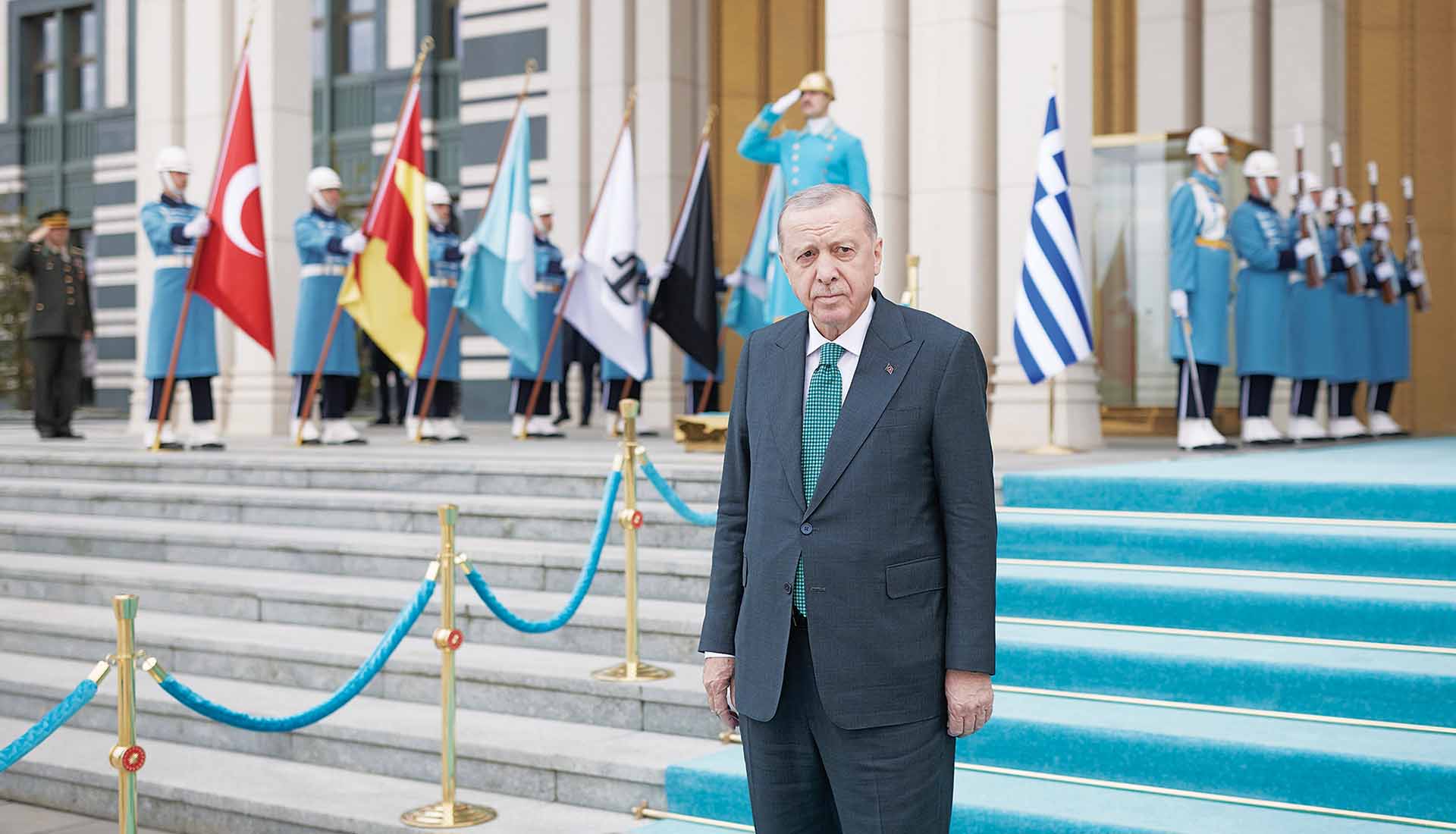 Κόκκινες γραμμές που δεν ακούγονται και αξίες που δεν φαίνονται