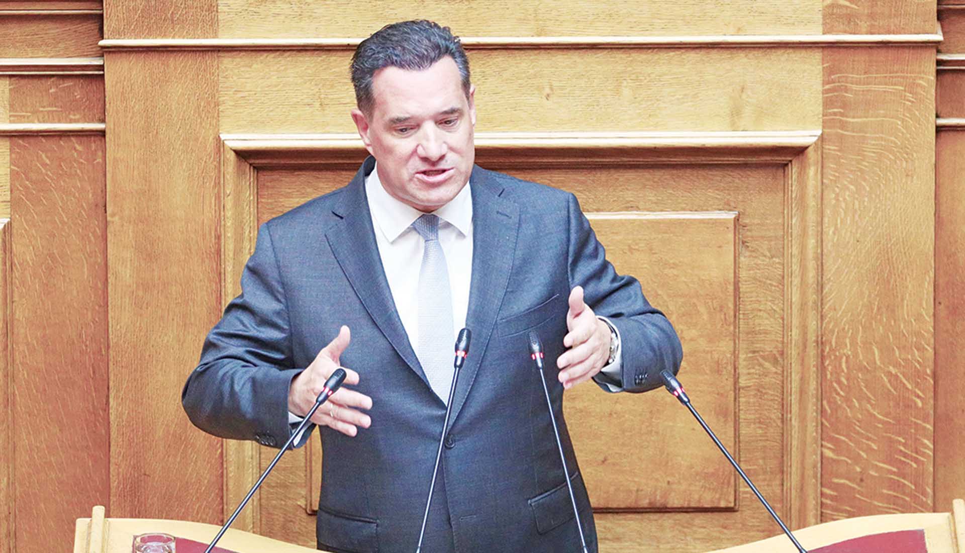 Xώρα σε αποσύνθεση – Πολιτική παράνοια και καθημερινός παραλογισμός