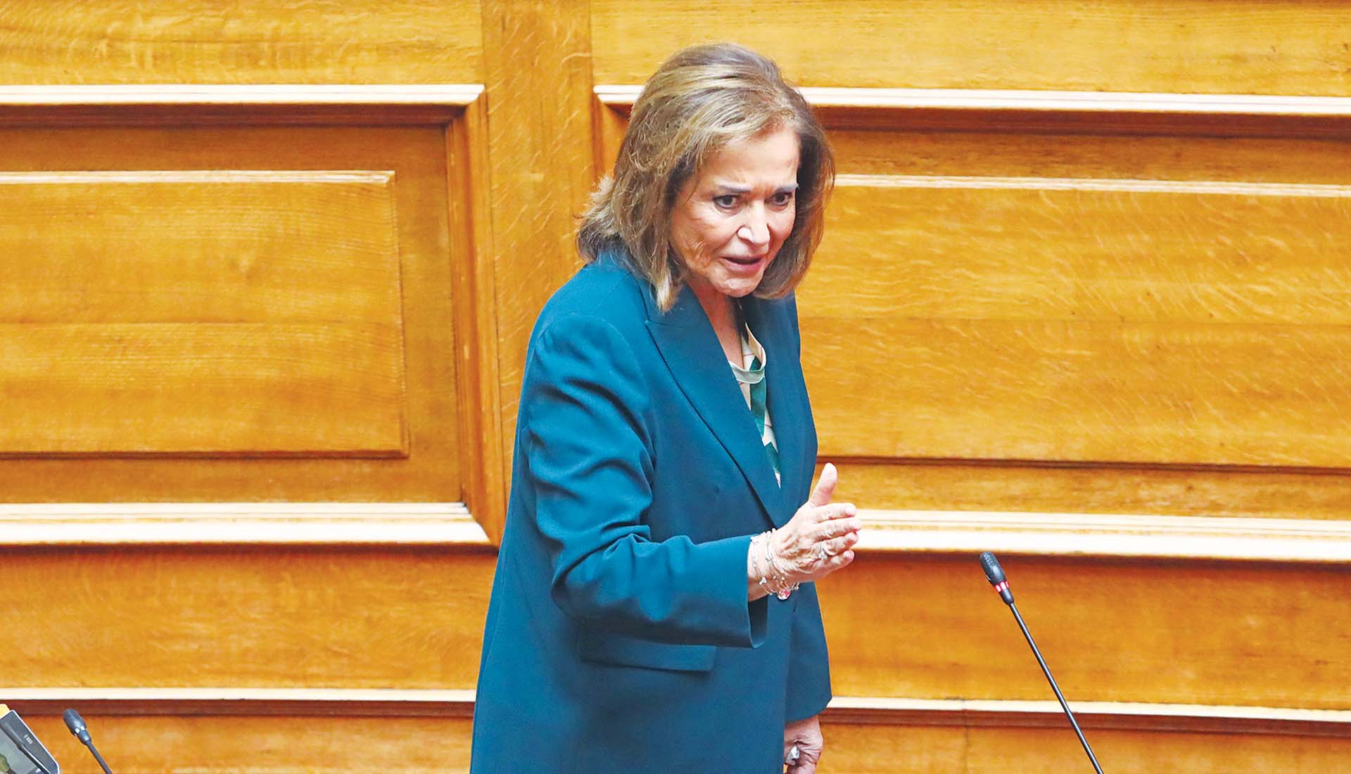 Τρολ του Κυριάκου κατάντησε η Ντόρα