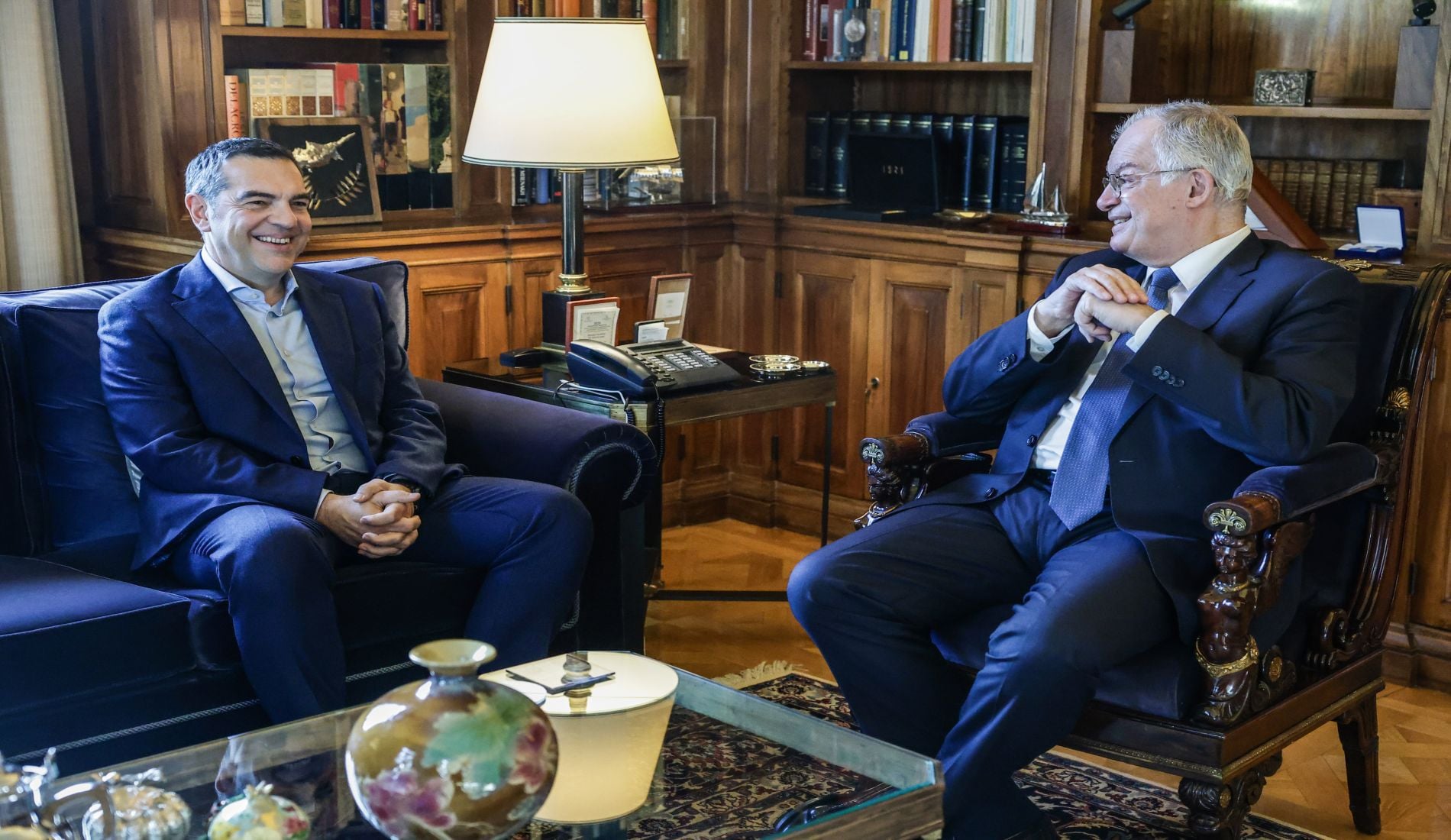 Διάψευση Τσίπρα για δημιουργία κόμματος