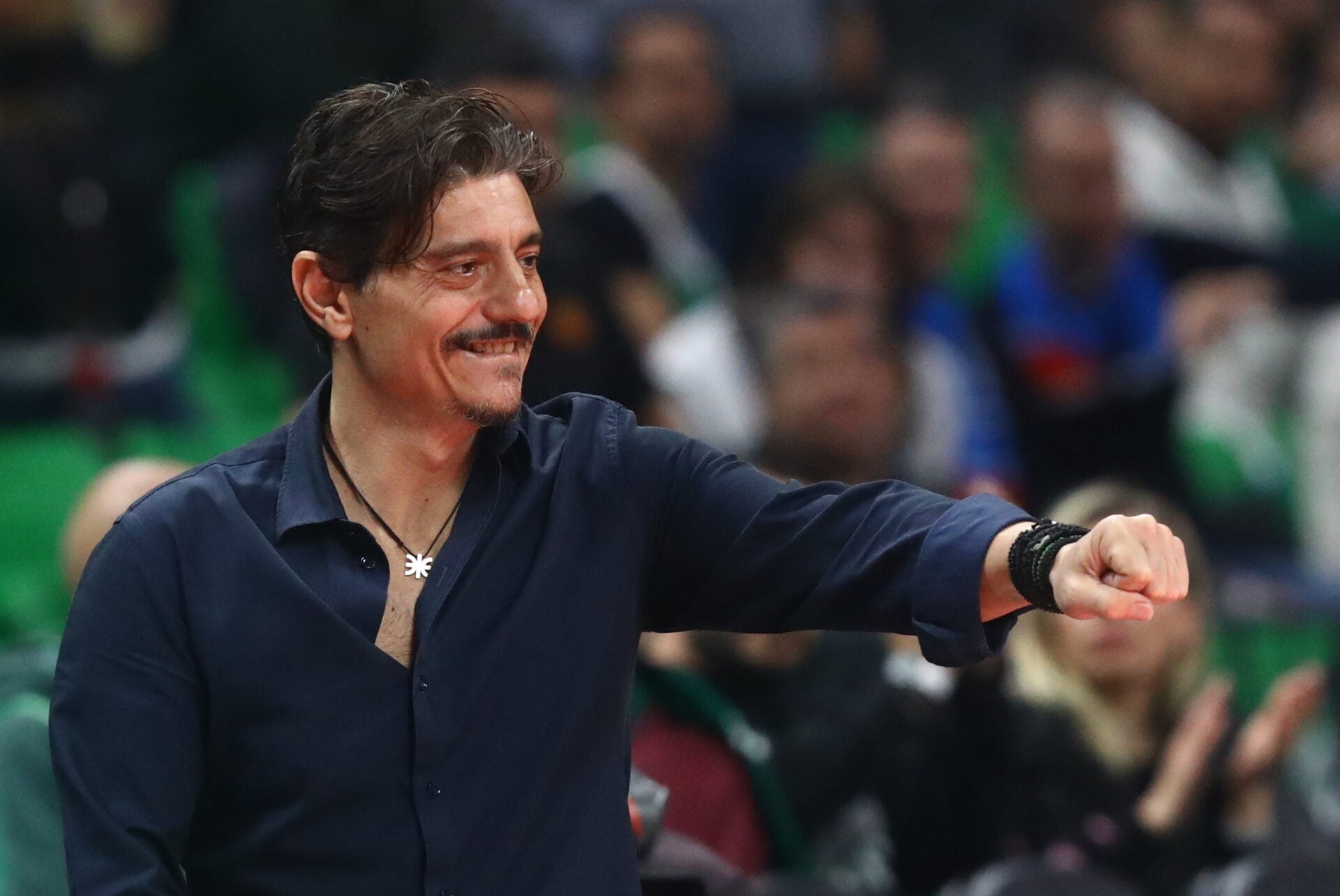 Δεύτερο κτύπημα Γιαννακόπουλου με άρωμα… Άννας Βίσση – Τί αναφέρει