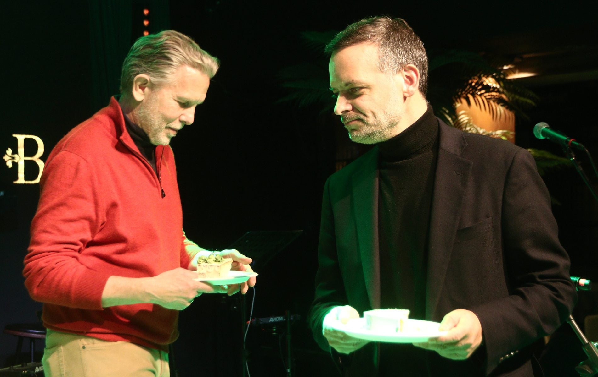 ΠΑΣΟΚ: Δούκας-Γερουλάνος κατά Ανδρουλάκη για Κωνσταντινόπουλο