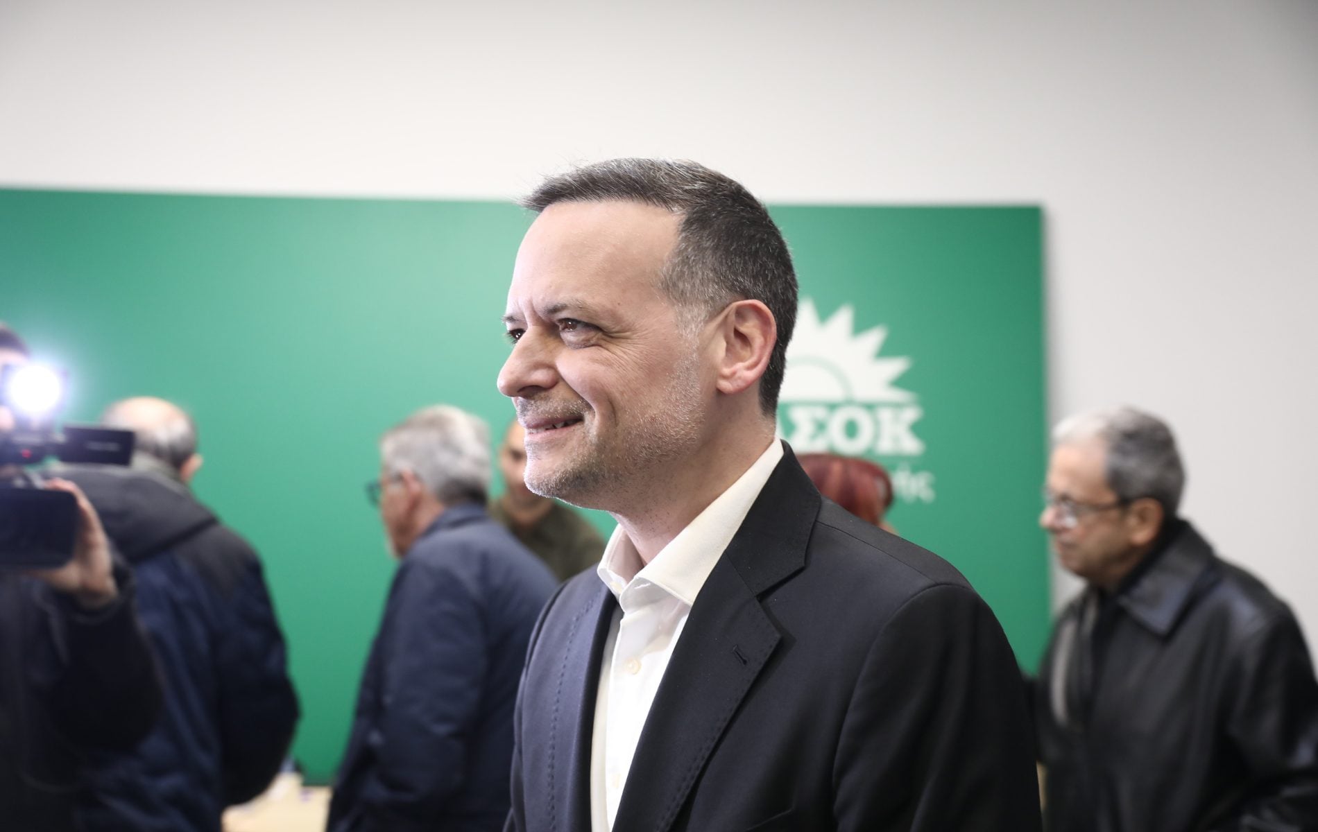 ΠΑΣΟΚ: Ο Δούκας ζητά ξεκάθαρο «όχι» σε συνεργασία με τη ΝΔ – Επιμένει σε σαφείς εγγυήσεις