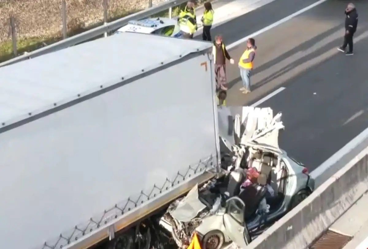 Το χρονικό της τραγωδίας στην Εγνατία Οδό: Πώς η προσπάθεια προειδοποίησης  των οδηγών κατέληξε σε διπλό θανατηφόρο τροχαίο