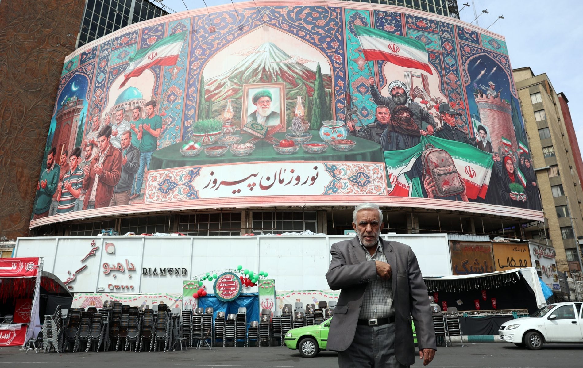 Al Arabiya: «Πράσινο φως» από τον Χαμενεΐ για συμφωνία με τις ΗΠΑ